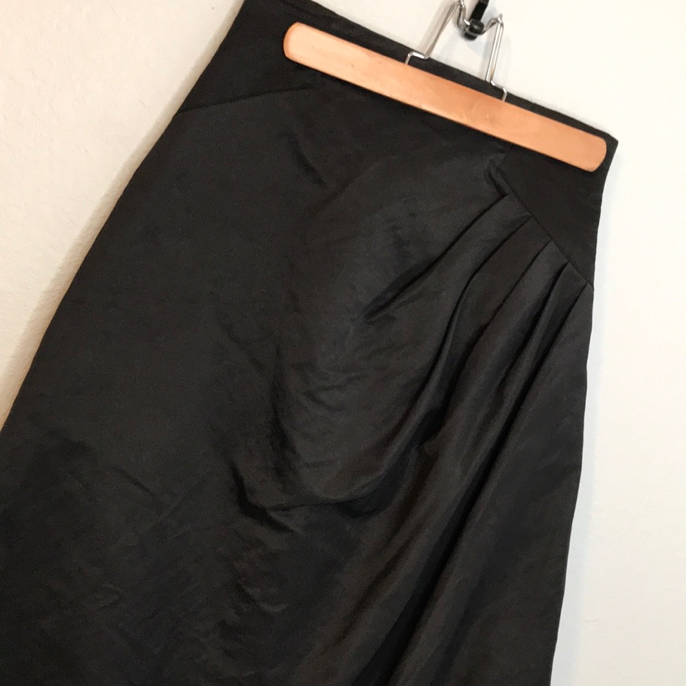 Black Pleated Midi Pencil Skirt for Work